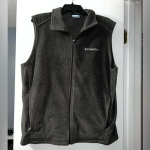 Men’s size Medium Columbia Vest